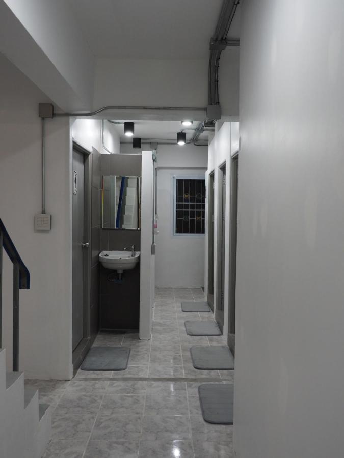Prachan Hostel トンサラ エクステリア 写真