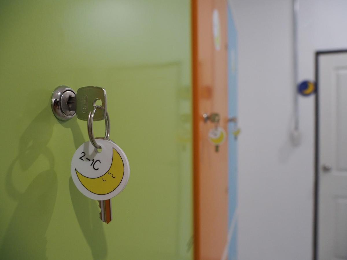 Prachan Hostel トンサラ エクステリア 写真