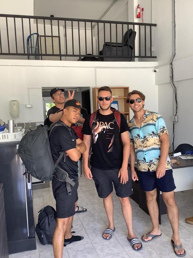 Prachan Hostel トンサラ エクステリア 写真
