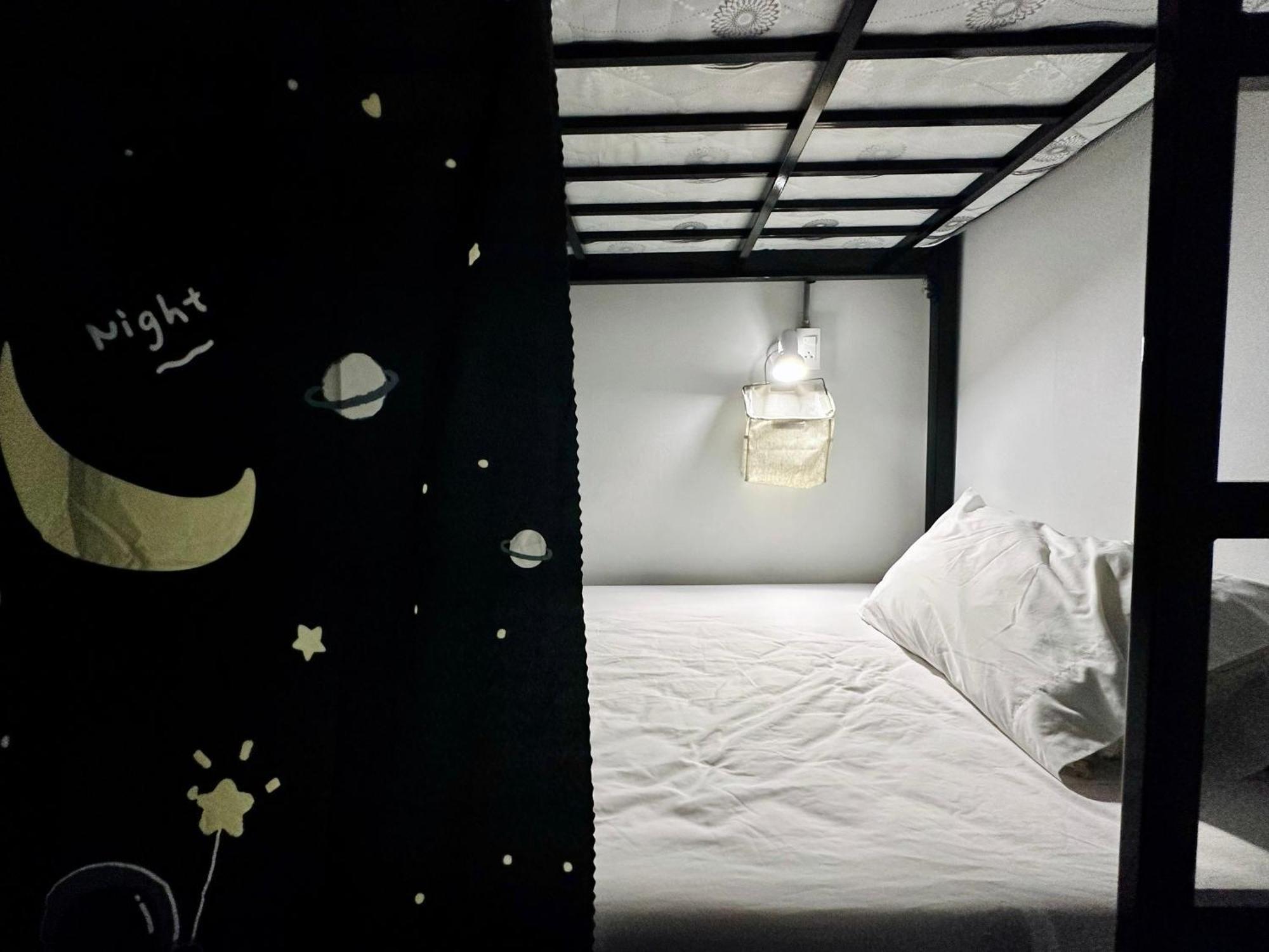 Prachan Hostel トンサラ エクステリア 写真